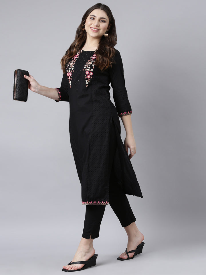 Neerus Black solid straight kurti - detail view 2