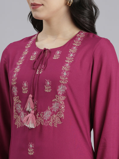Neeru's Magenta Regular Straight Floral Kurtas