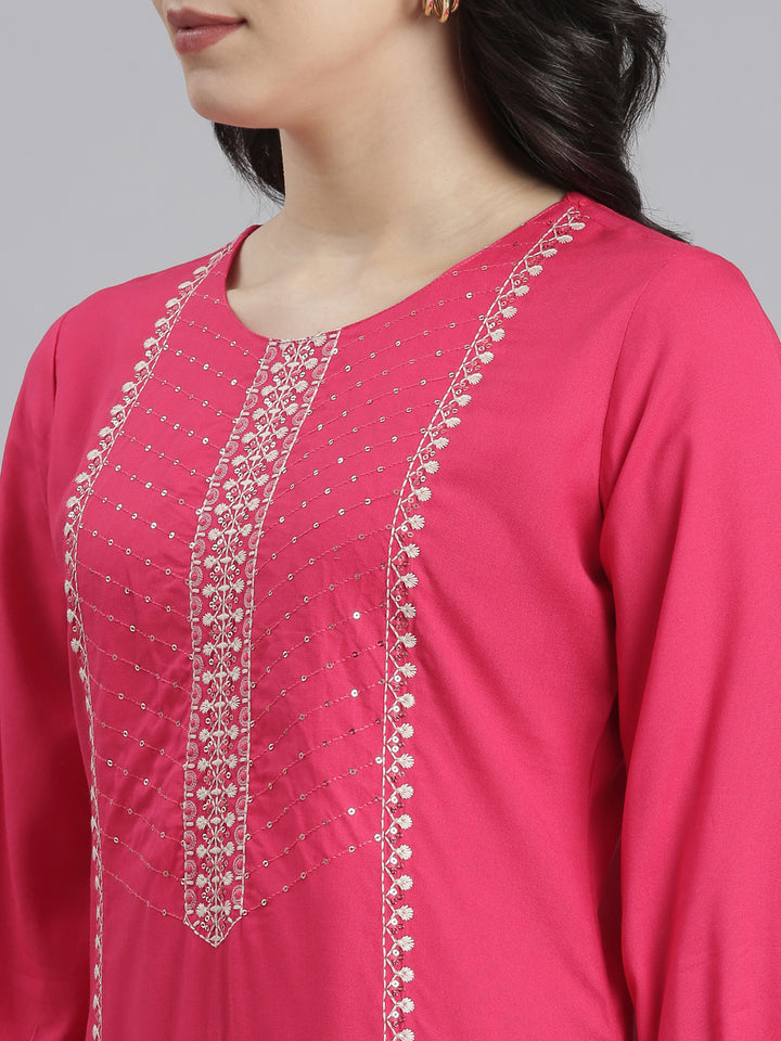 Neerus Pink Regular Straight Floral Kurtas