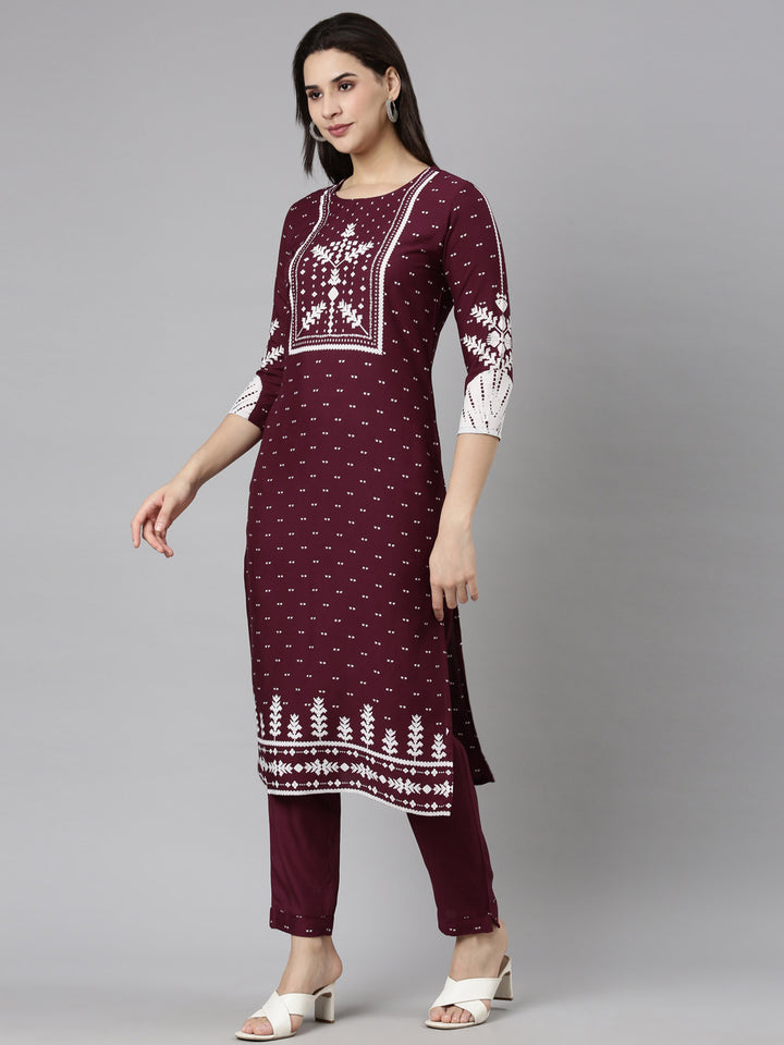 Neerus Purple printed floral straight suit set - back view