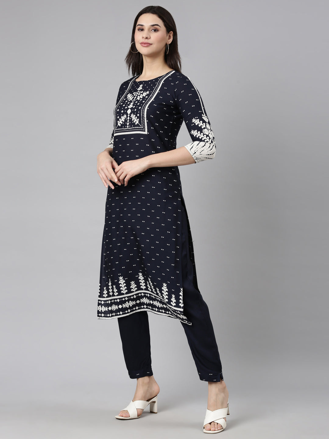 Neerus Blue floral printed straight suit set - back view