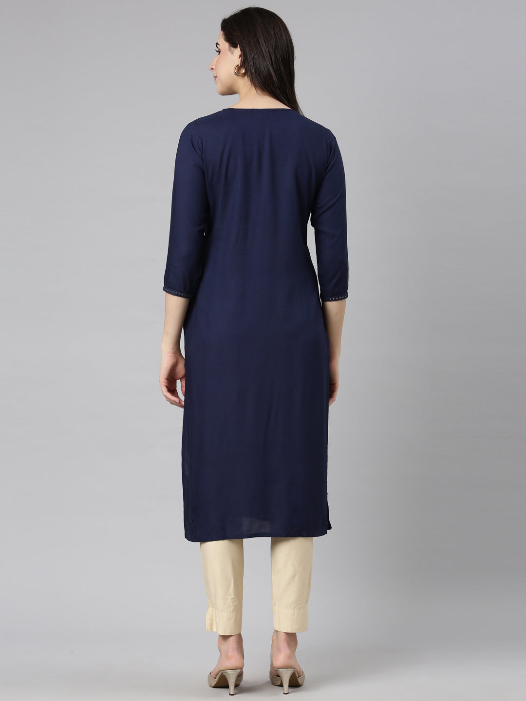 Neerus Blue slub cotton printed straight kurti - side view