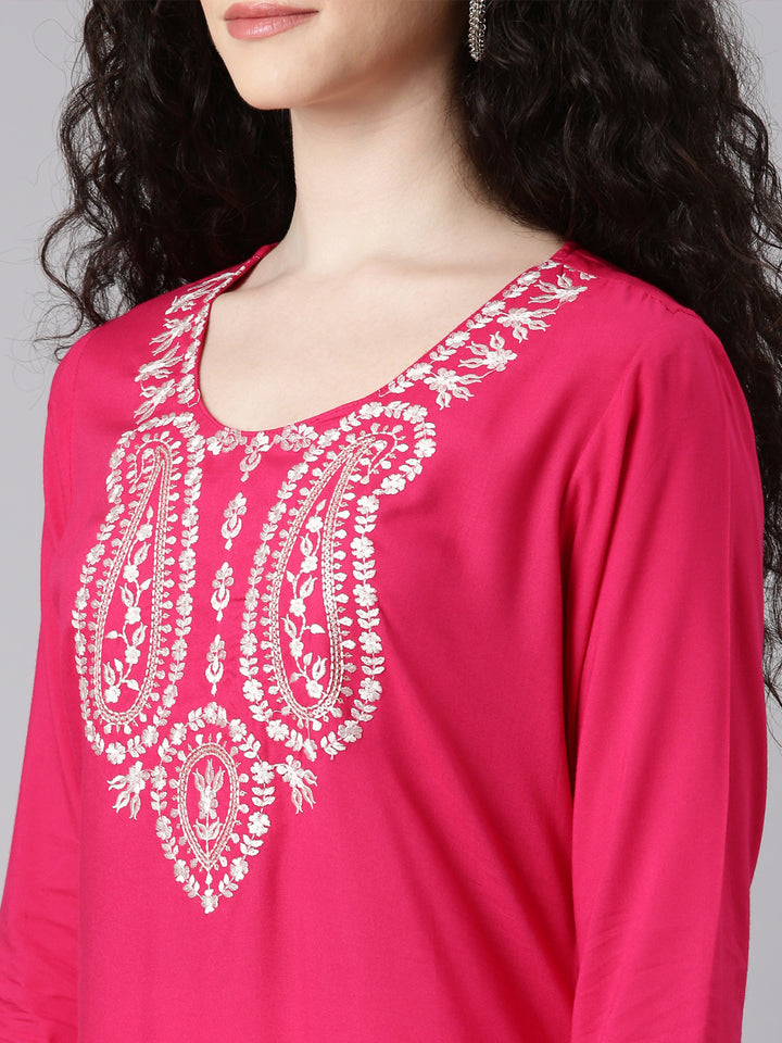 Neerus Pink Straight Casual Solid Kurtas