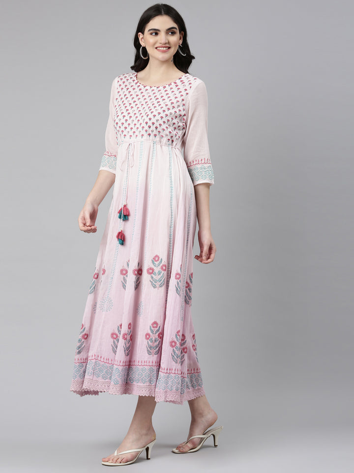 Neerus Purple Straight Casual Printed Dress