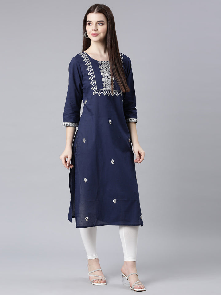 Neerus Blue cotton printed floral straight kurta - detail view 5