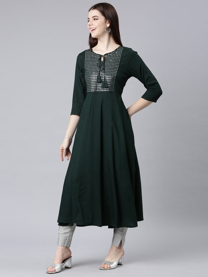 Neerus Green cotton solid anarkali kurta - back view