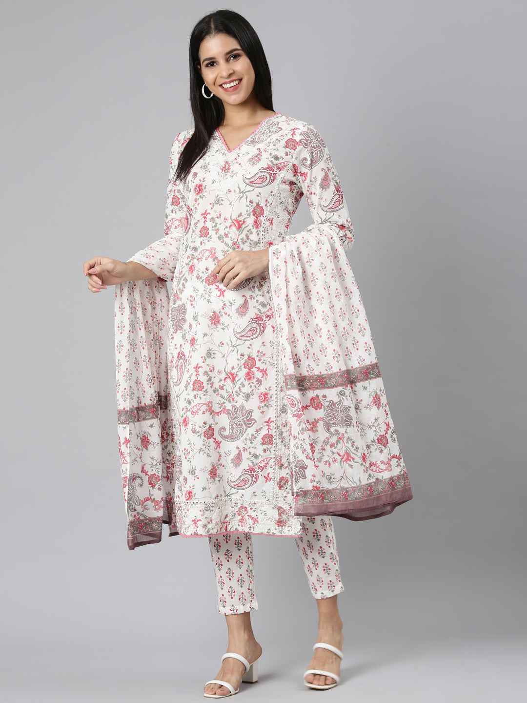Neerus Red printed straight suit set kurta trouser dupatta - detail view 2