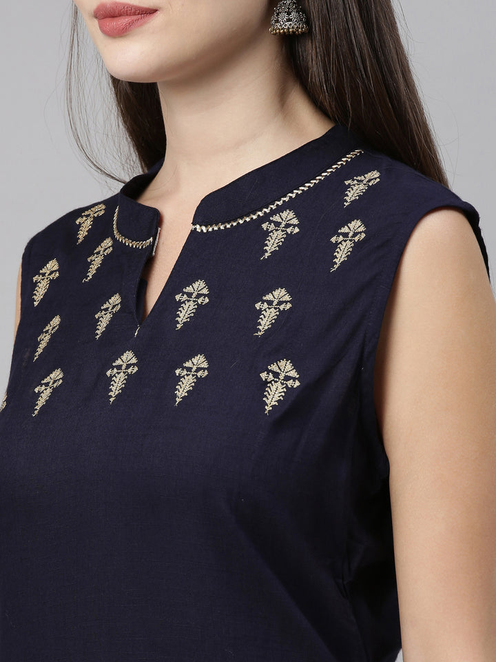 Neerus Blue thread embroidered straight kurta ethnic motifs - detail view 1