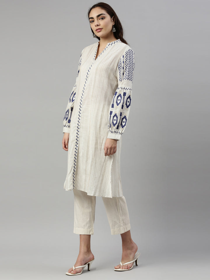 Neerus Blue cotton striped kurti - side view