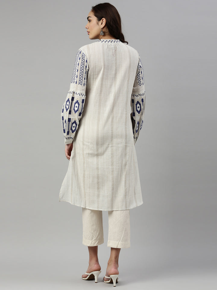 Neerus Blue cotton striped kurti - detail view 2