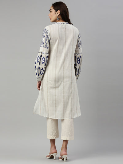Neerus Women Blue  cream Striped Kurta