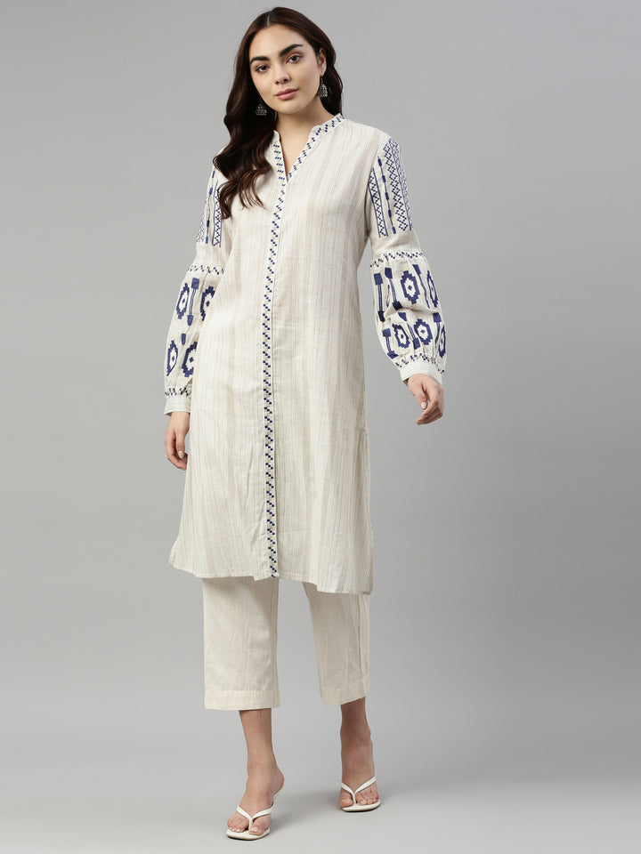 Neerus Blue cotton striped kurti - detail view 3