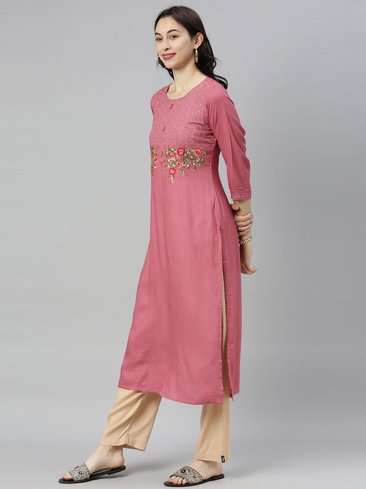 Neerus Women Peach-Coloured Floral Embroidered Thread Work Kurta