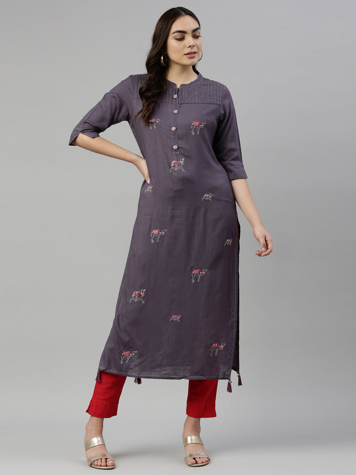 Neerus Grey rayon mirror work kurti - detail view 2
