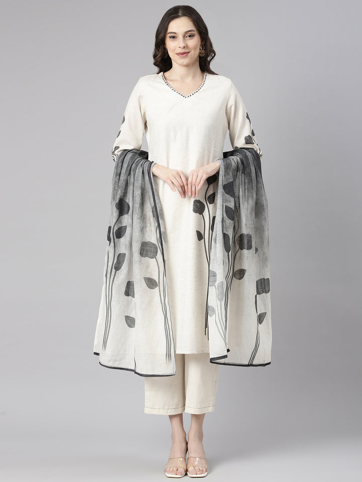 Neerus Off White Solid Straight Kurta and Trousers With Dupatta