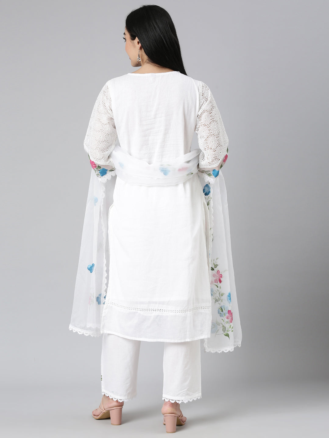 Neerus Off White Regular Scalloped Solid Kurta and Trousers With Dupatta