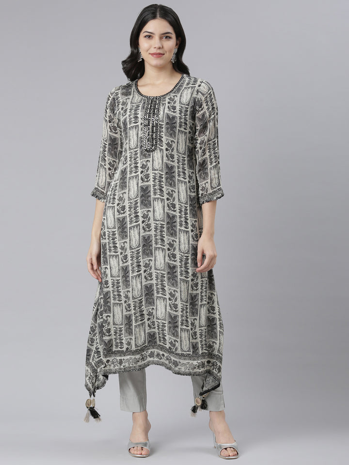 Neerus Black ethnic printed A-Line kurti - front view
