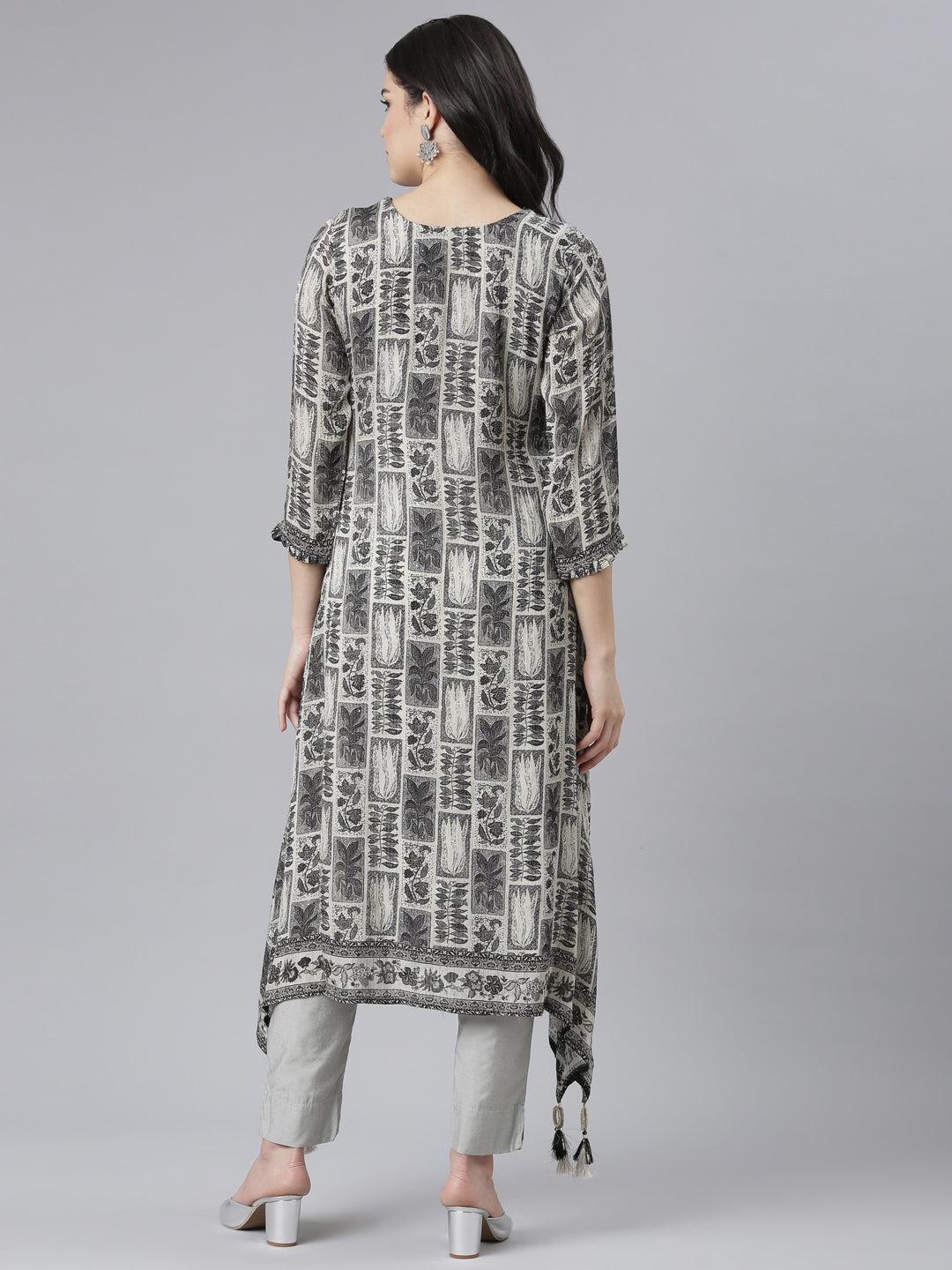 Neerus Black ethnic printed A-Line kurti - side view