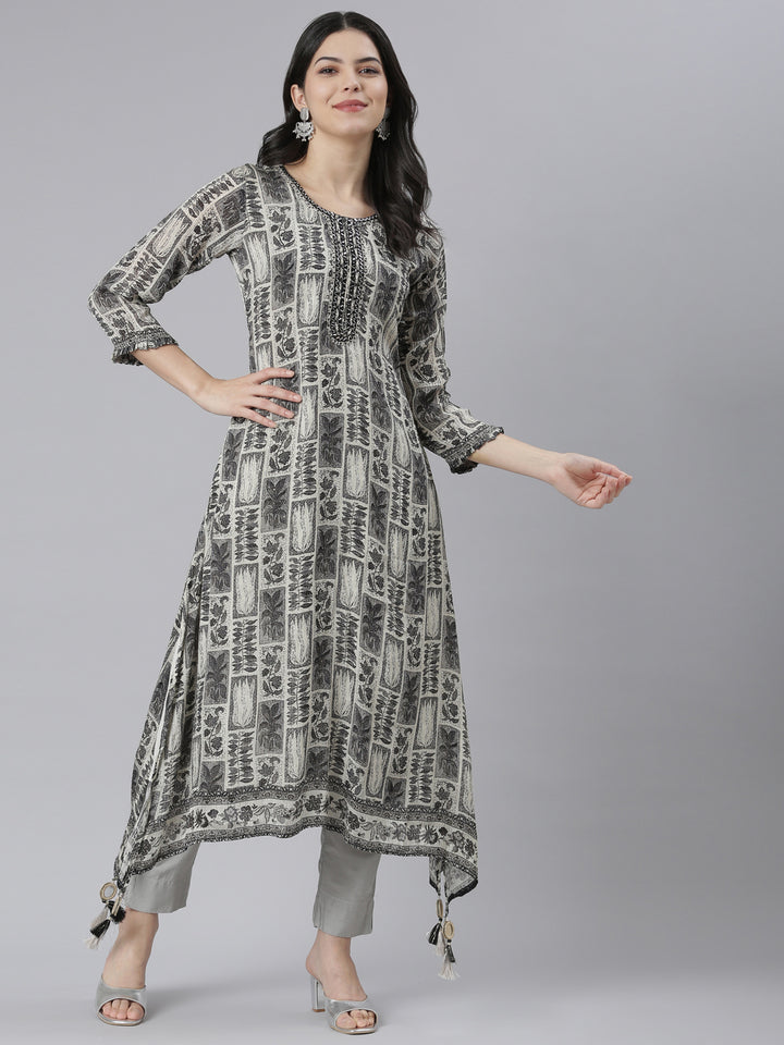 Neerus Black ethnic printed A-Line kurti - detail view 3