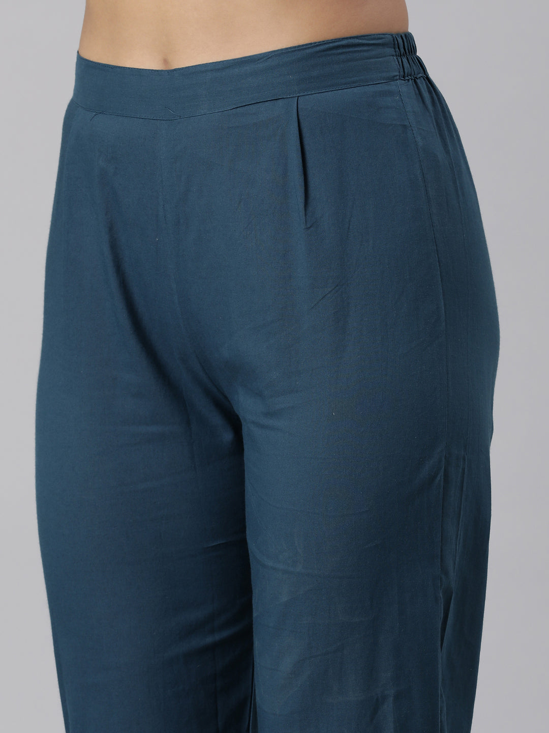 Neerus Blue cotton printed suit set - detail view 4