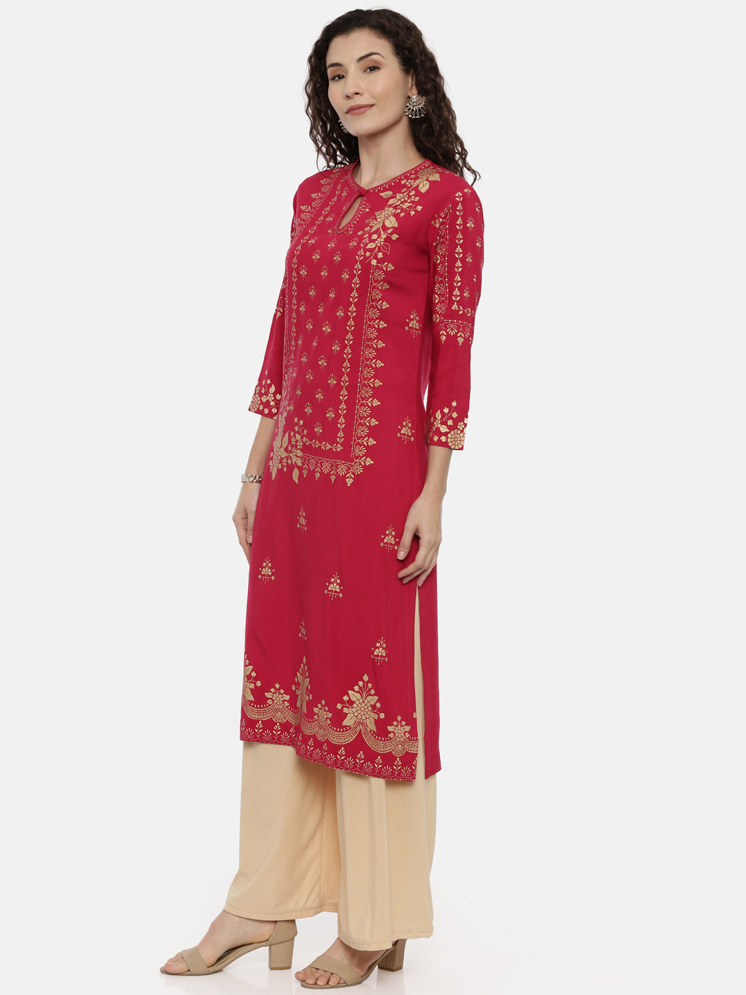 Neerus Red Rayon Printed Kurta - back view