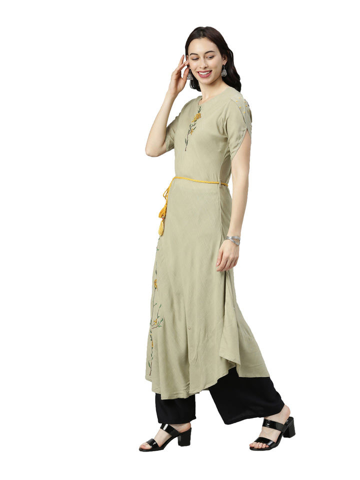 Neerus Women Olive Green Embroidered Thread Work Kurta