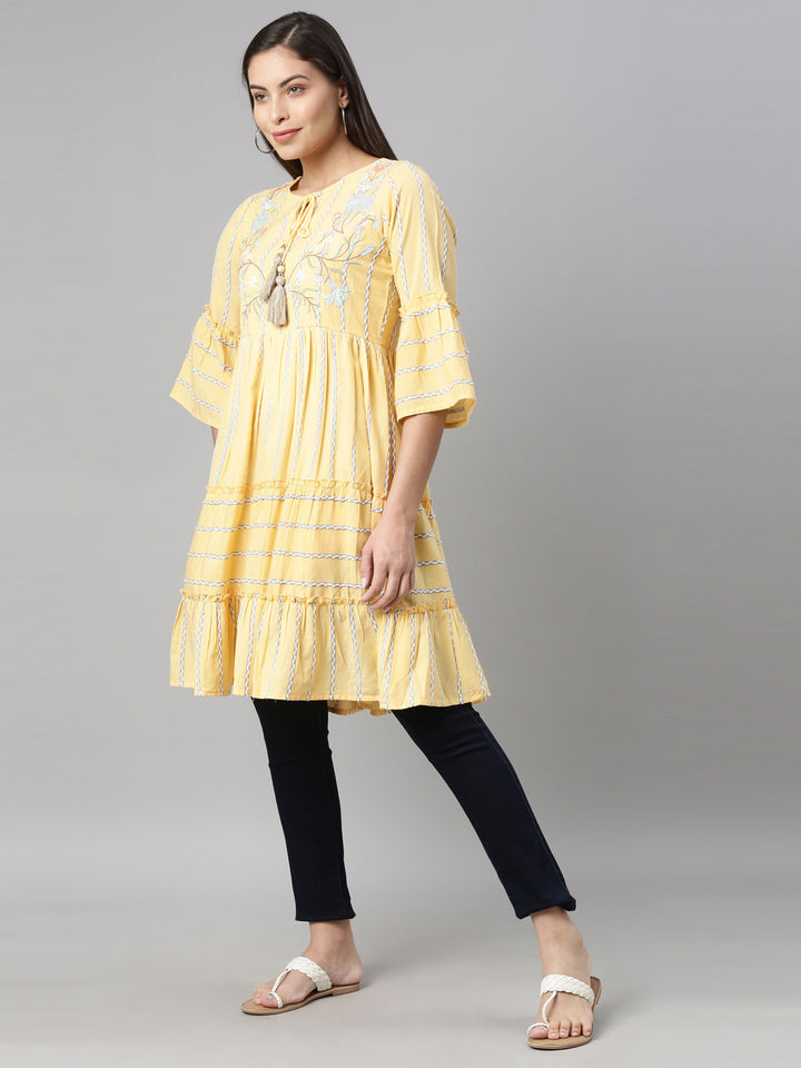 Neerus Yellow  White Floral Yoke Design Flared Sleeves Tiered Kurti