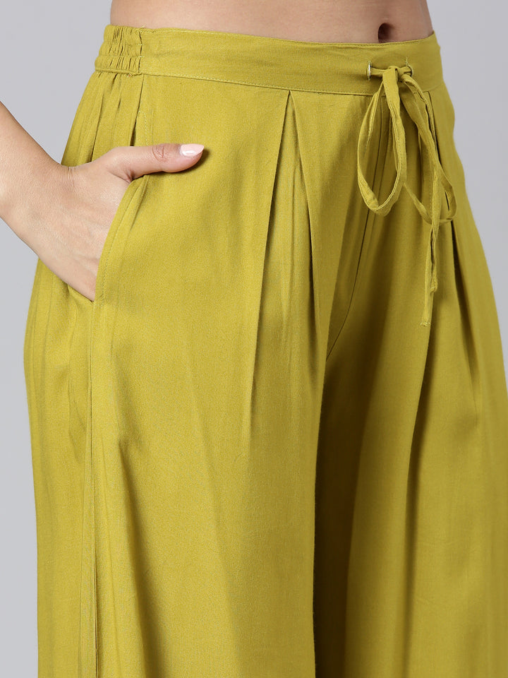 Neerus Green Casual Printed Straight Kurta and Palazzos