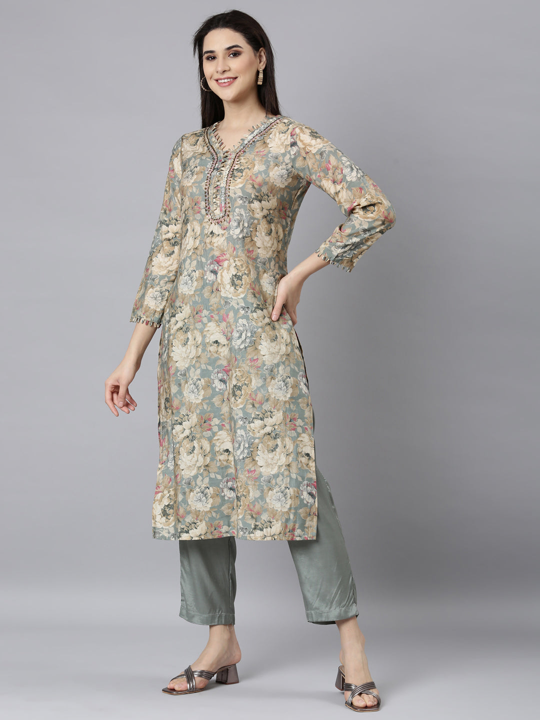 Neerus Grey printed floral straight suit set - back view