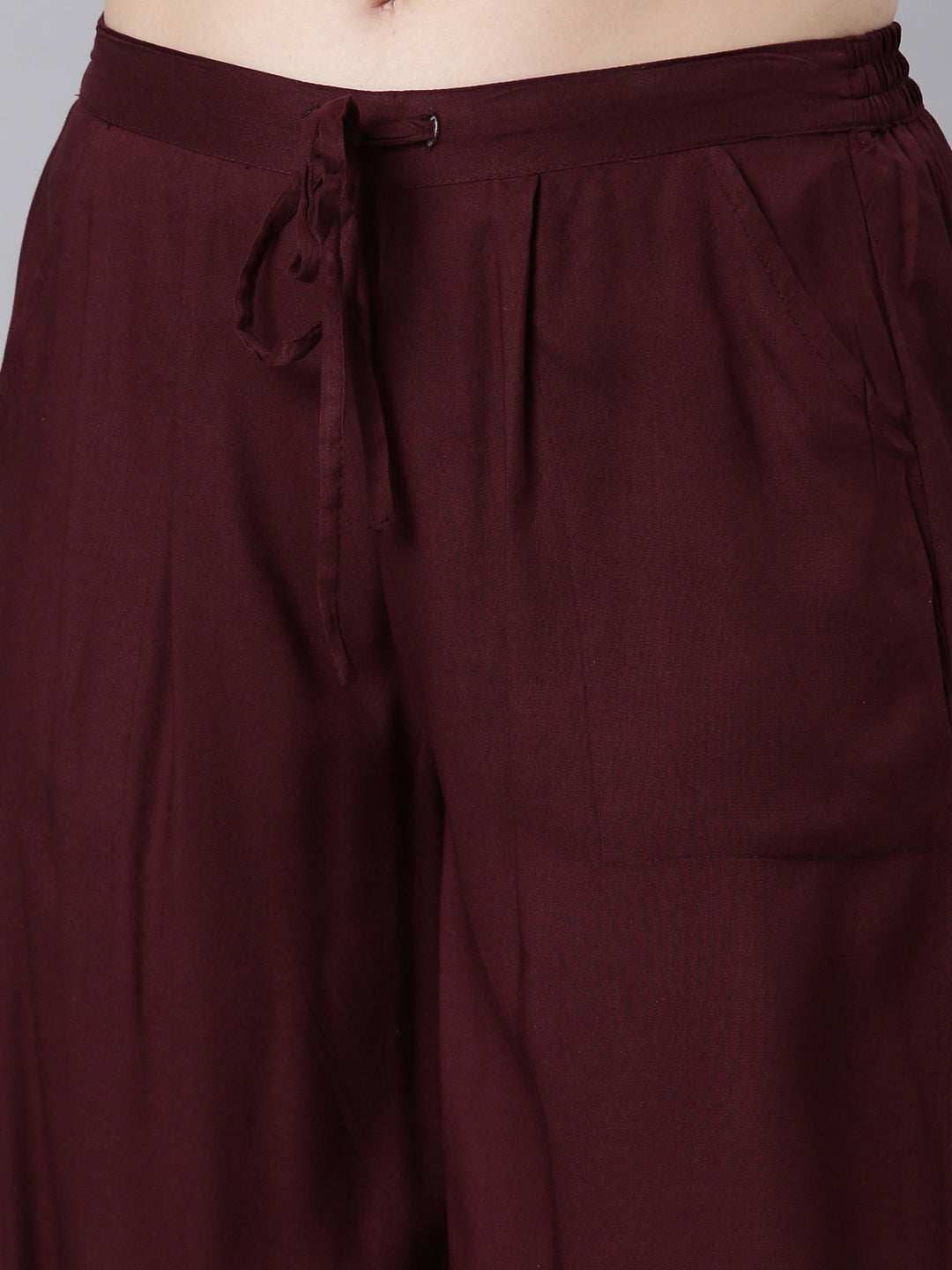 Neerus Purple printed ethnic suit set - detail view 3