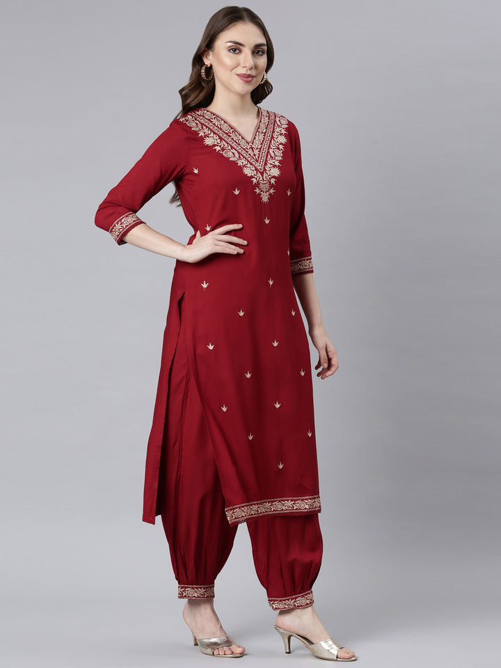 Neerus Maroon printed ethnic suit set - side view