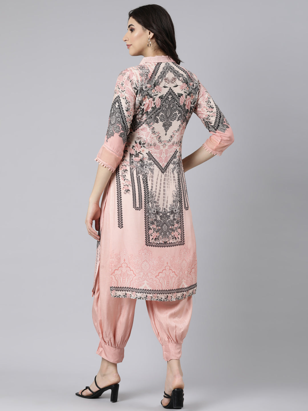 Neerus Pink cotton printed kurta set - side view