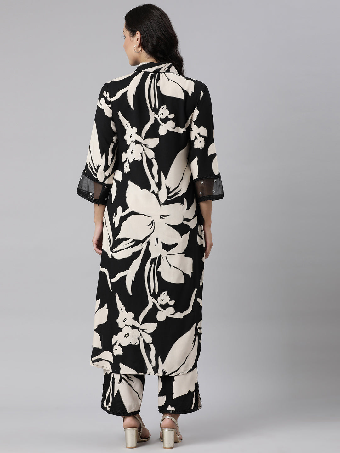 Neerus Black printed panelled straight kurta set with palazzo - detail view 1