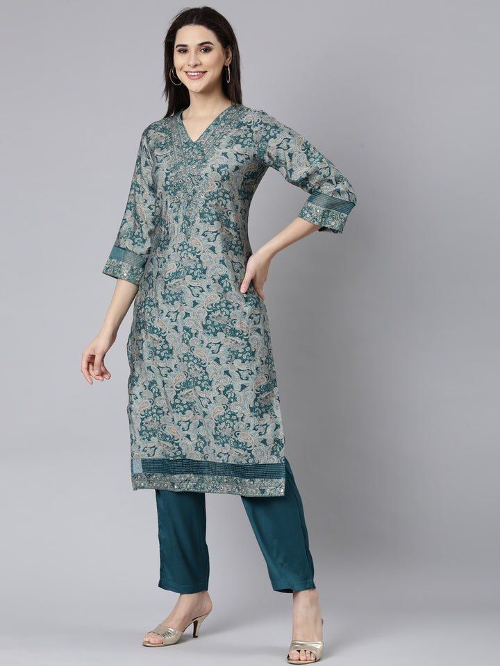 Neerus Blue printed paisley suit set - back view