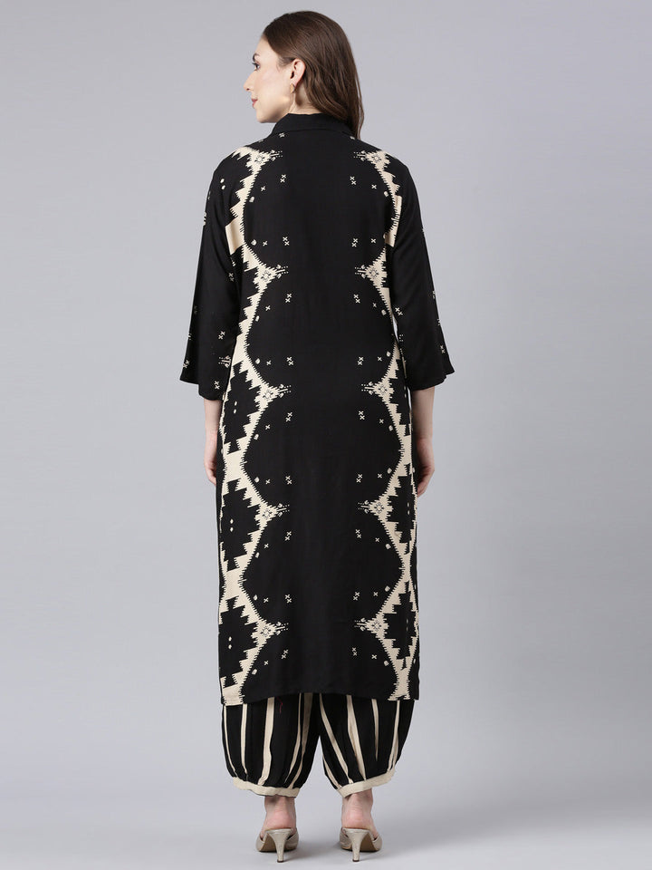 Neerus Black cotton printed kurta set with palazzo - detail view 1