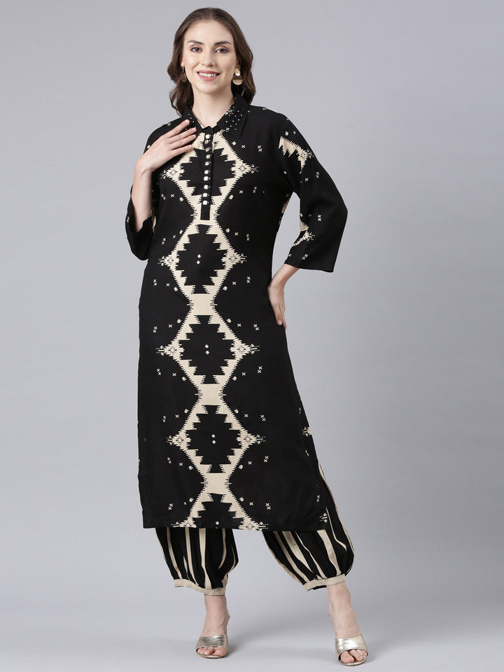 Neerus Black cotton printed kurta set with palazzo - detail view 3