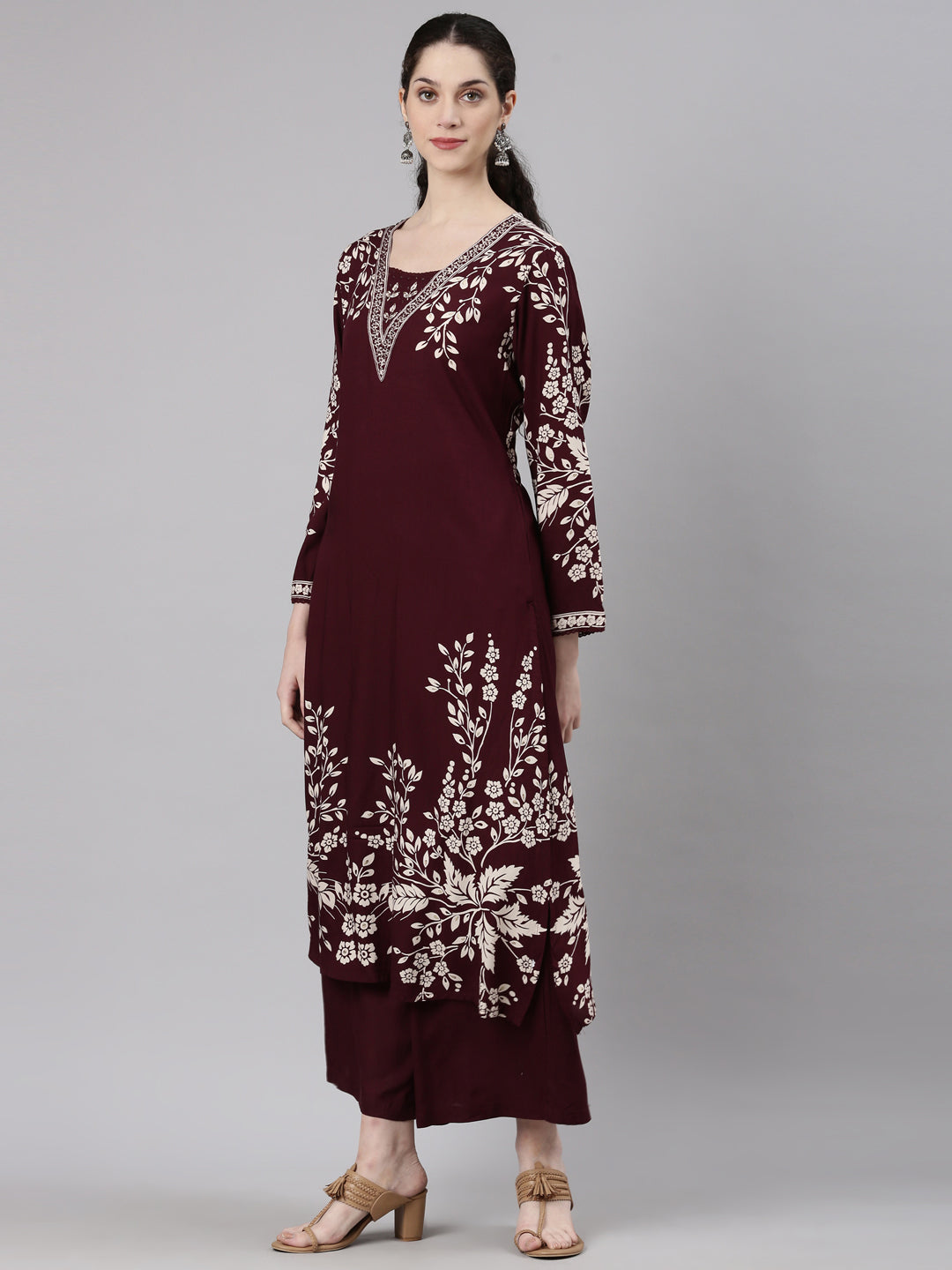 Neerus Maroon rayon printed kurta set with palazzo - side view