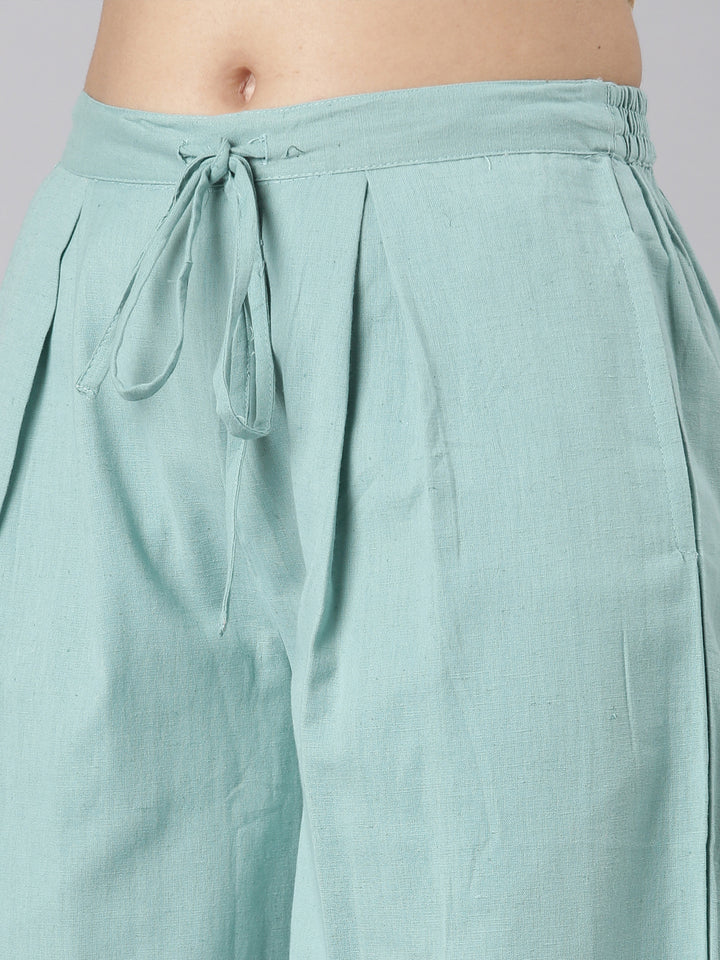 Neerus Green linen printed suit set - detail view 4