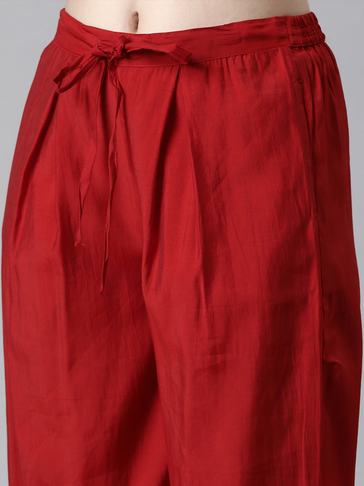 Neerus Red Casual Bandhani Straight Kurta and Trousers With Dupatta