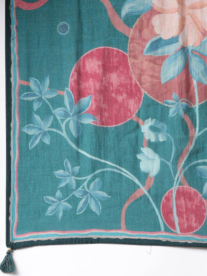 Neerus Green Printed Straight Kurta and Trousers With Dupatta