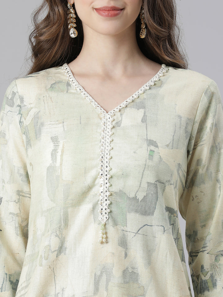 Neerus Green Printed Straight Kurta and Trousers With Dupatta