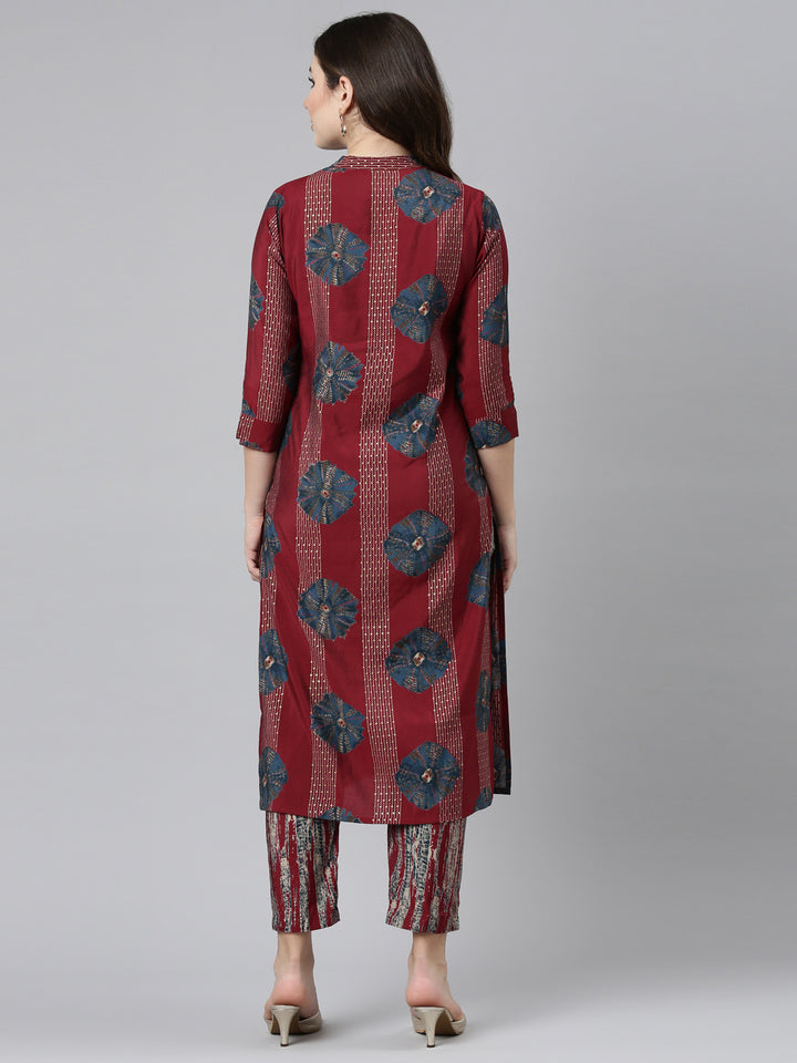 Neerus Maroon Regular Straight Printed Kurta And Trousers