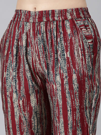 Neerus Maroon Regular Straight Printed Kurta And Trousers