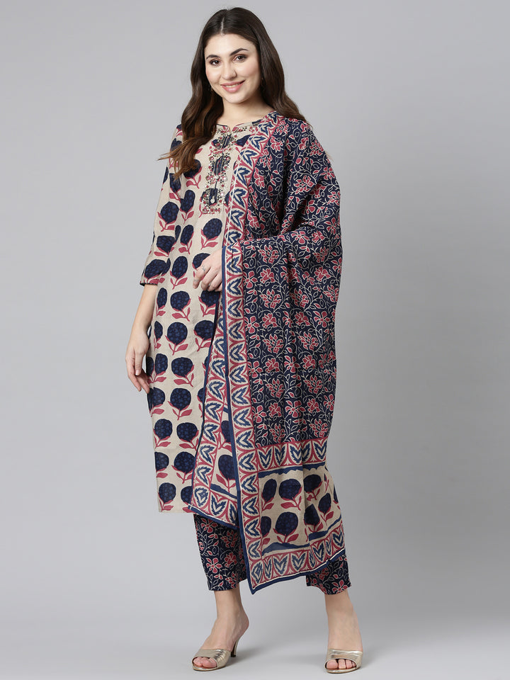 Neerus Beige printed straight suit set - detail view 2