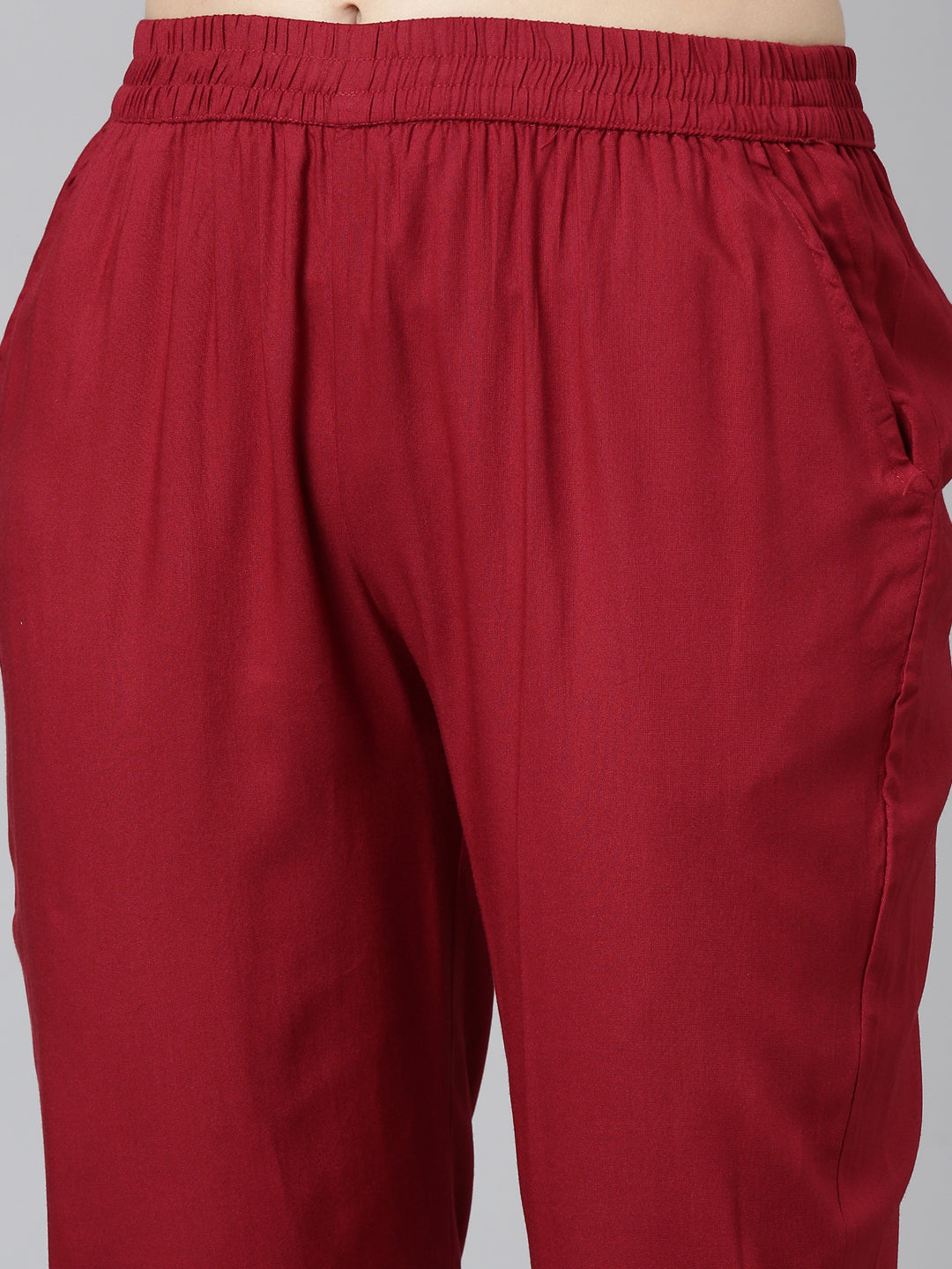 Neerus Maroon printed straight kurta set - detail view 3