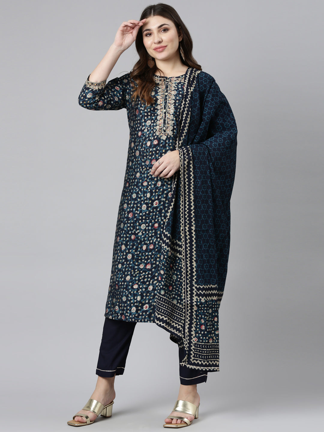 Neerus Blue printed straight kurta set with dupatta - detail view 2