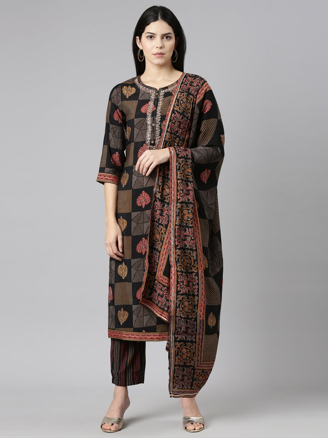 Neerus Black Regular Straight Printed Kurta And Trousers With Dupatta