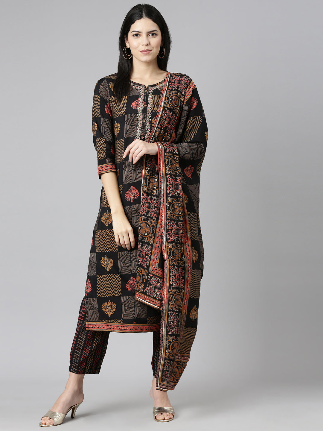 Neerus Black Regular Straight Printed Kurta And Trousers With Dupatta