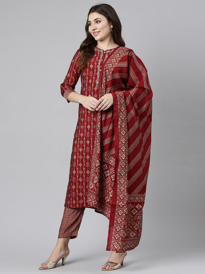 Neerus Maroon Regular Straight Printed Kurta And Trousers With Dupatta