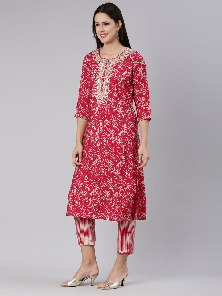 Neerus Pink printed straight kurta set with dupatta - back view